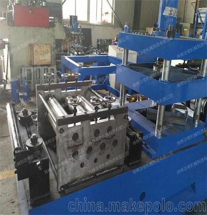 公路聲屏障自動生產(chǎn)機器 公路聲屏障自動生產(chǎn)機器