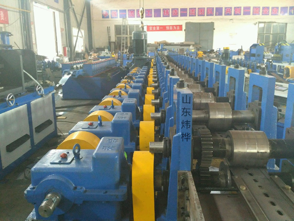 全自動抗震支架成型設備 全自動抗震支架成型設備